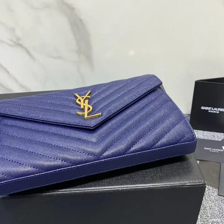 2212HS0024 Bag YSL 0824